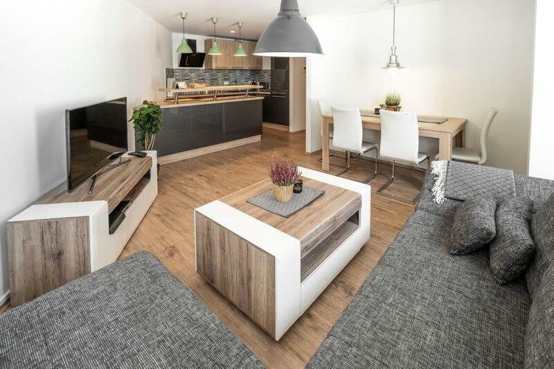 Old Town Luxury Apartment In Heart Of Bratislava Exterior photo